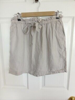 St. Tropez Neutral Beige Linen Skirt with Elastic Waist And Tie Resortwear Beach